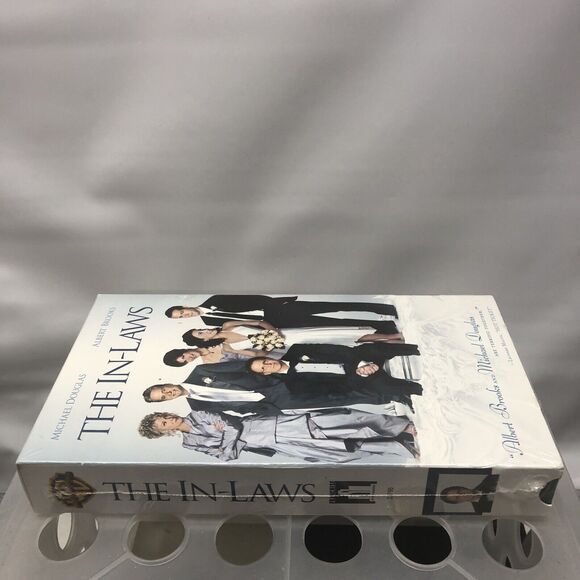 The In-Laws VHS Movie Warner Bros Albert Brooks Michael Douglas New Sealed - Picture 3 of 10